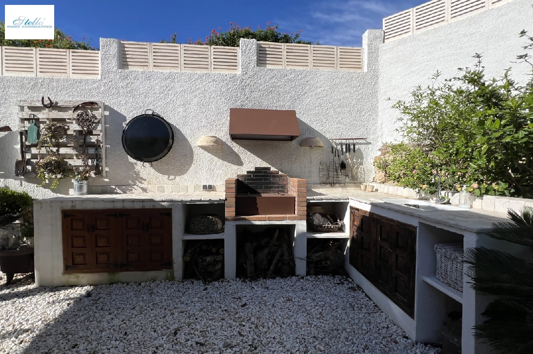 villa in Denia(Florida) for sale, built area 182 m², year built 1980, + KLIMA, air-condition, plot area 595 m², 3 bedroom, 2 bathroom, swimming-pool, ref.: SC-T1024-22