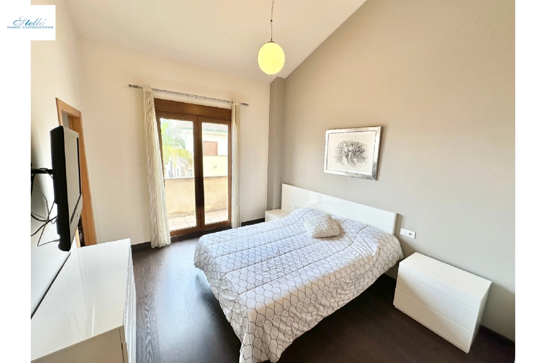 terraced house in Gandia for sale, built area 310 m², year built 2008, + KLIMA, air-condition, 4 bedroom, 3 bathroom, swimming-pool, ref.: O-V92614-11