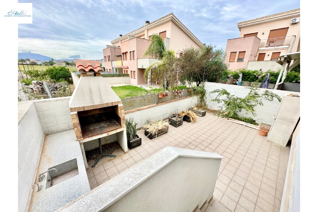 terraced house in Gandia for sale, built area 310 m², year built 2008, + KLIMA, air-condition, 4 bedroom, 3 bathroom, swimming-pool, ref.: O-V92614-38