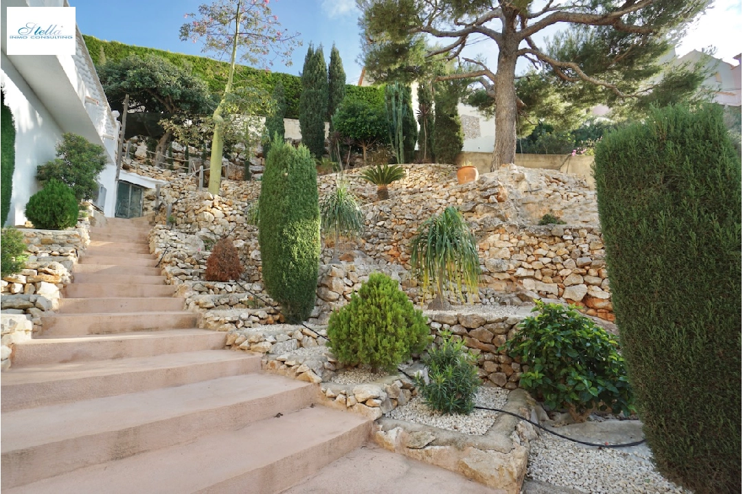 villa in Moraira(Arnella) for sale, built area 248 m², air-condition, plot area 958 m², 5 bedroom, 3 bathroom, swimming-pool, ref.: CA-H-1854-AMB-31