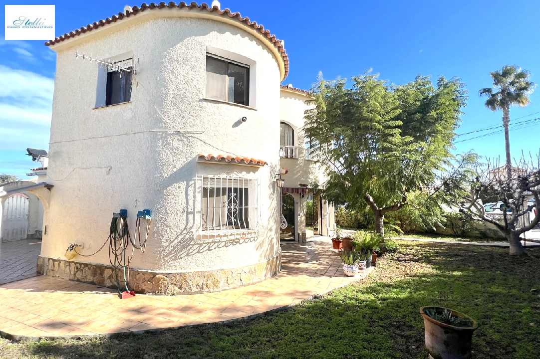 villa in Els Poblets(Revoltes) for sale, built area 180 m², year built 1978, condition neat, + KLIMA, air-condition, plot area 585 m², 4 bedroom, 3 bathroom, ref.: SC-T0125-1