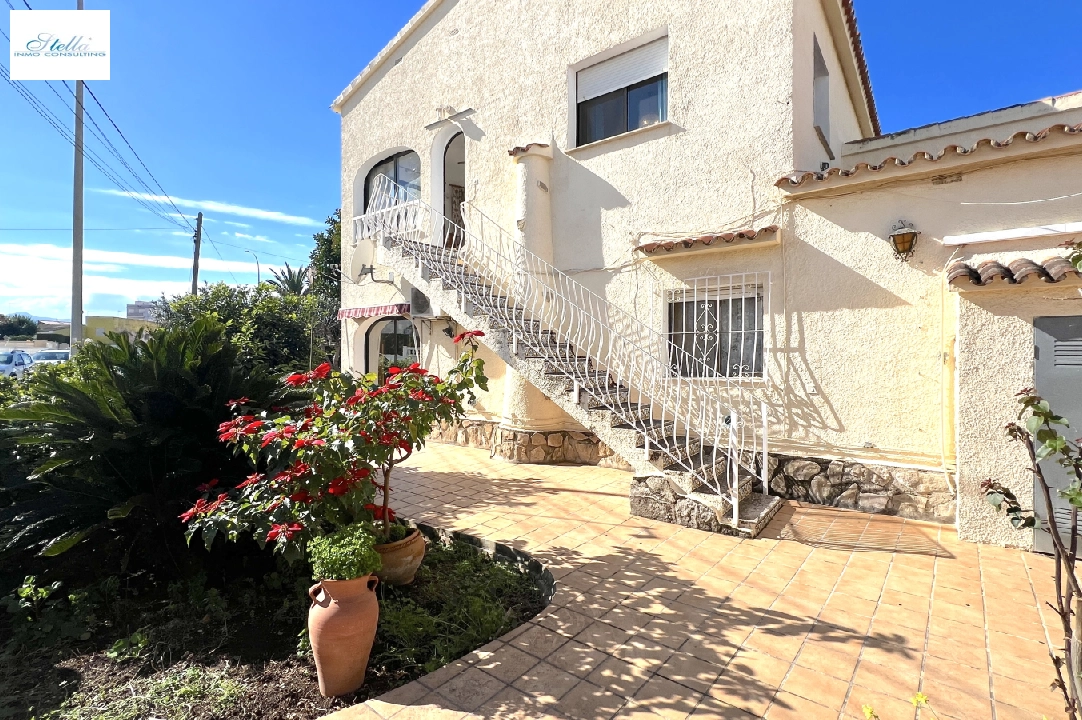 villa in Els Poblets(Revoltes) for sale, built area 180 m², year built 1978, condition neat, + KLIMA, air-condition, plot area 585 m², 4 bedroom, 3 bathroom, ref.: SC-T0125-8