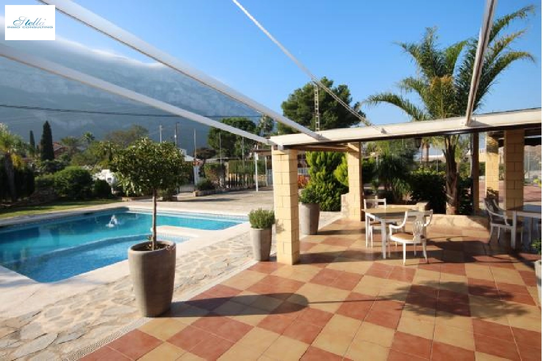 villa in Denia(Galeretes) for sale, built area 400 m², year built 1977, condition modernized, + central heating, air-condition, plot area 2392 m², 6 bedroom, 2 bathroom, swimming-pool, ref.: SC-T1515-3